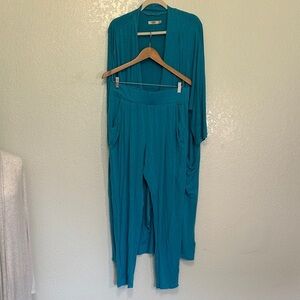 UGG Lightweight Waterfall Violet Wrap Cardigan M-L and Jogger L Set